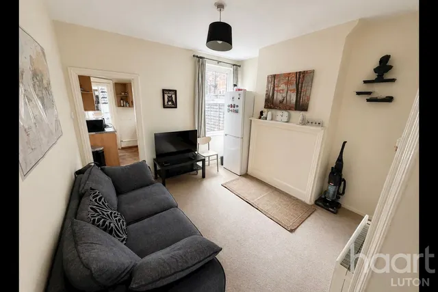 Ridgway Road, Luton, LU2, photo 3