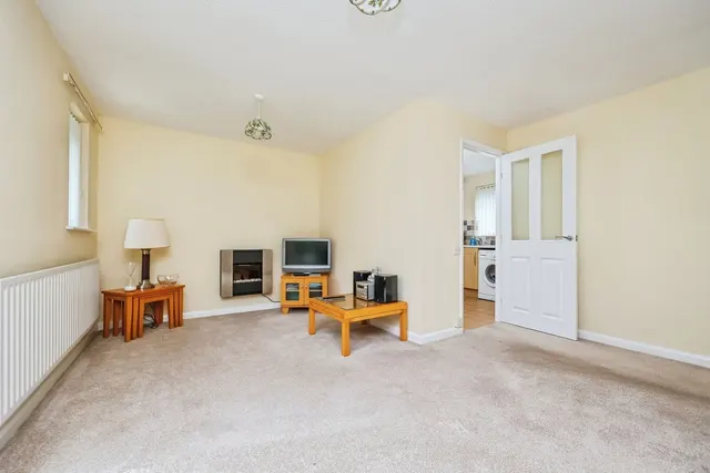 Photo 3 — Bramley Court, Kimberley, Nottingham, Nottinghamshire, NG16
