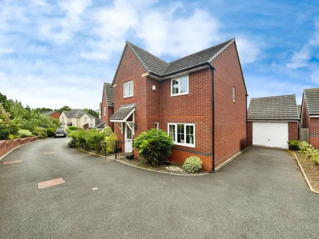 Morville Street, Webheath, B97, photo 1