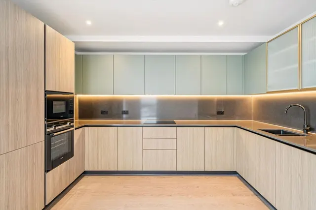 Potters Road, London, SW6, photo 2