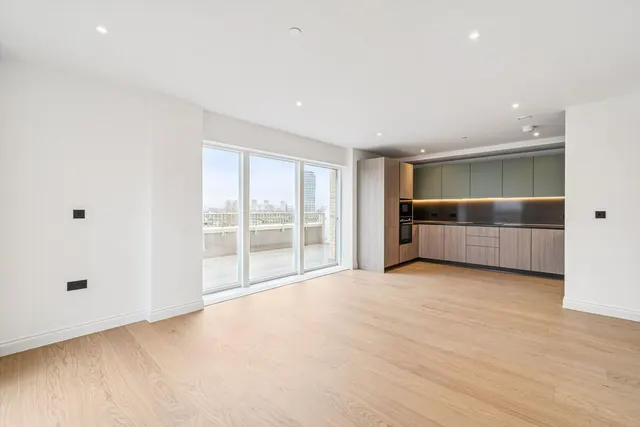 Potters Road, London, SW6, photo 1
