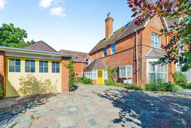 The Goffs, Eastbourne, BN21, photo 1