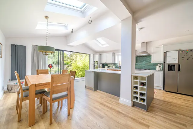 Luffman Road, SE12, photo 1