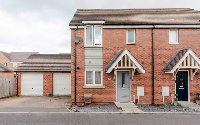 Cubitt Close, Haywood Village, BS24, photo 1