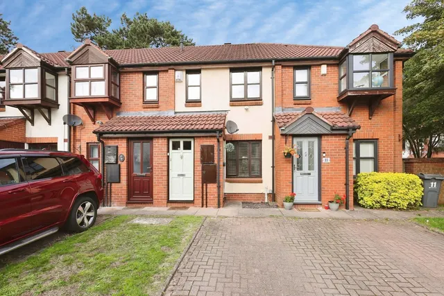 Pinewoods, Birmingham, B31, photo 1