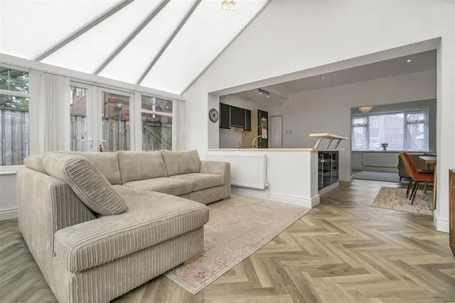 Plantation Avenue, Worsley, M28, photo 1