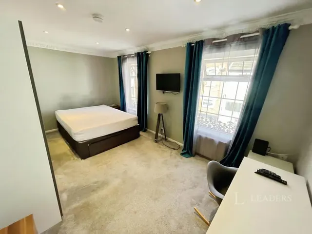 Liverpool Road, Luton, LU1, photo 1