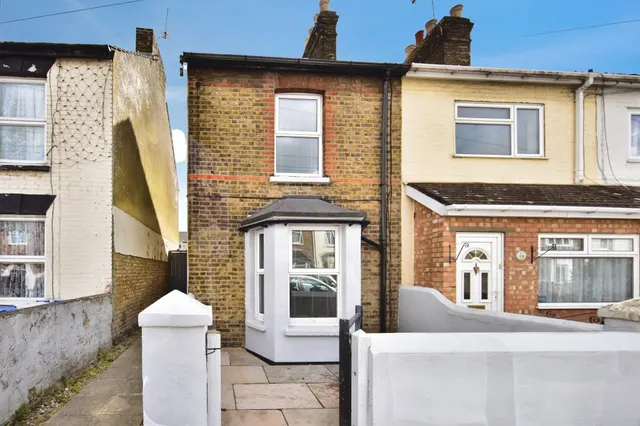 Harold Road, Sittingbourne, ME10, photo 1