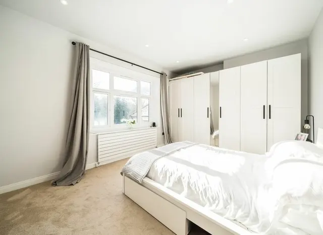 Photo 3 — Palace Road, Streatham, SW2