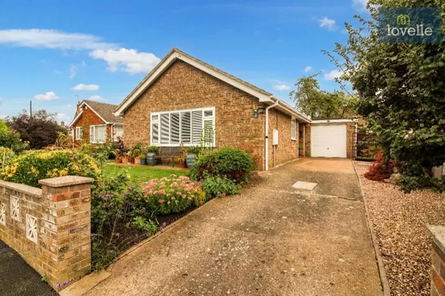 Orchard Close, Louth, LN11, photo 1