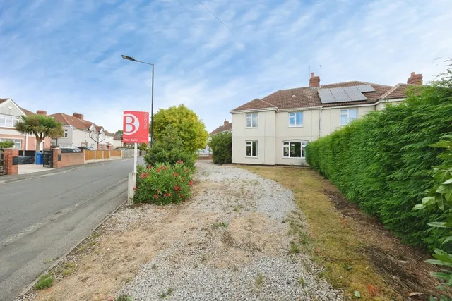 Daw Lane, DONCASTER, South Yorkshire, DN5, photo 1