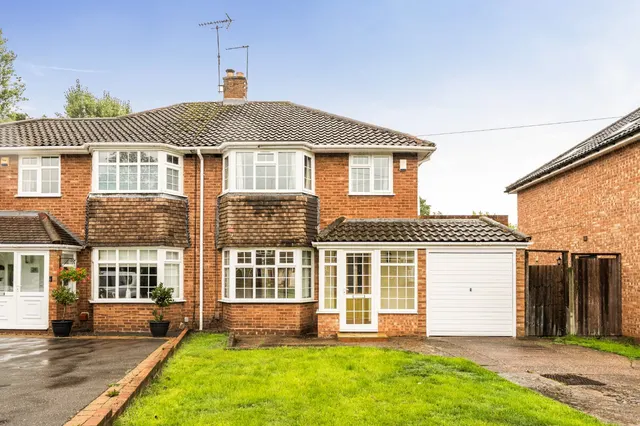 Rowlands Crescent, Solihull, B91, photo 1