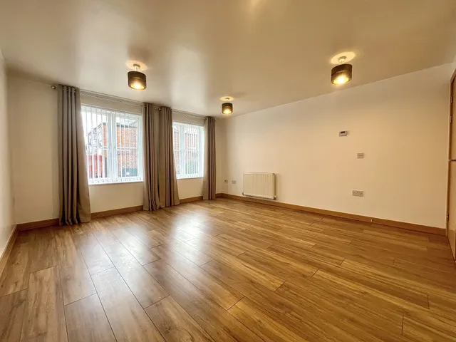 Photo 3 — Welcome Inn, Well Hall Road, SE9
