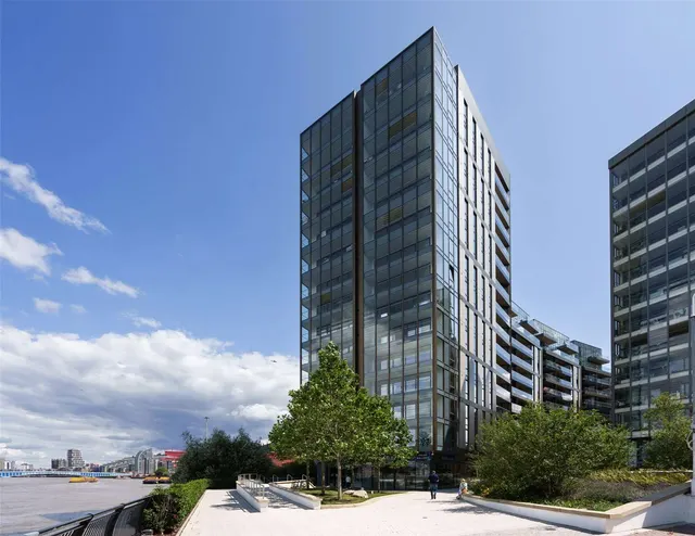 9 Eastfields, Riverside Quarter, Wandsworth, London, SW18 1YR, photo 1