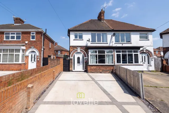 Pendreth Place, Cleethorpes, DN35, photo 1