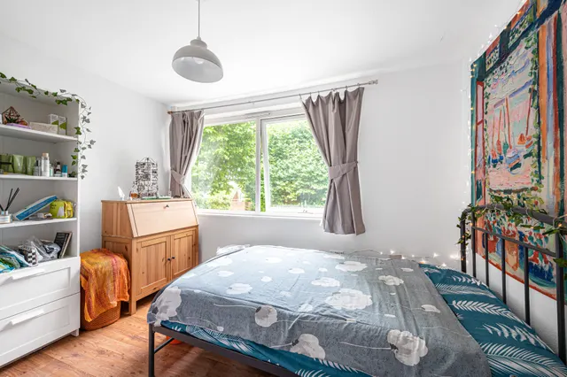 Photo 3 — 6 Arundel Lodge, Salisbury Avenue, London