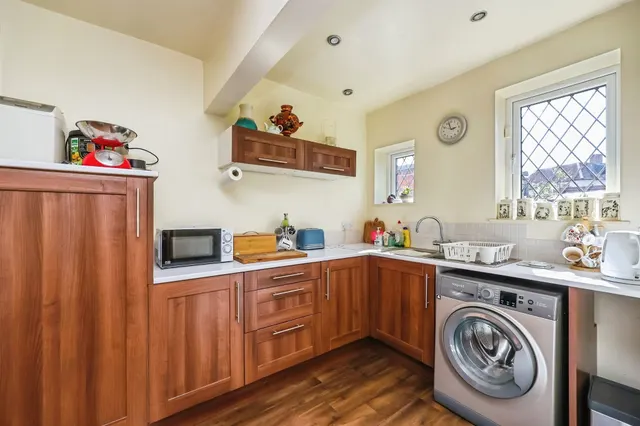 Livingstone Street, Newstead Village, NG15, photo 2
