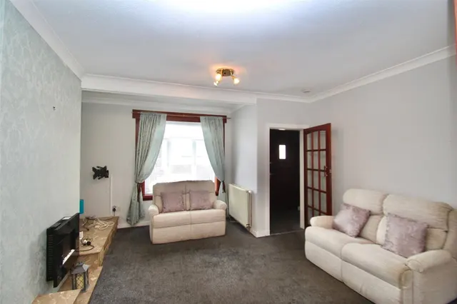 Photo 2 — Kirkton Avenue, Knightswood, Glasgow, G13