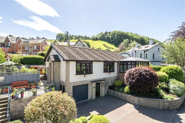 Ludlow Road, Knighton, Powys, LD7 1HP, photo 1