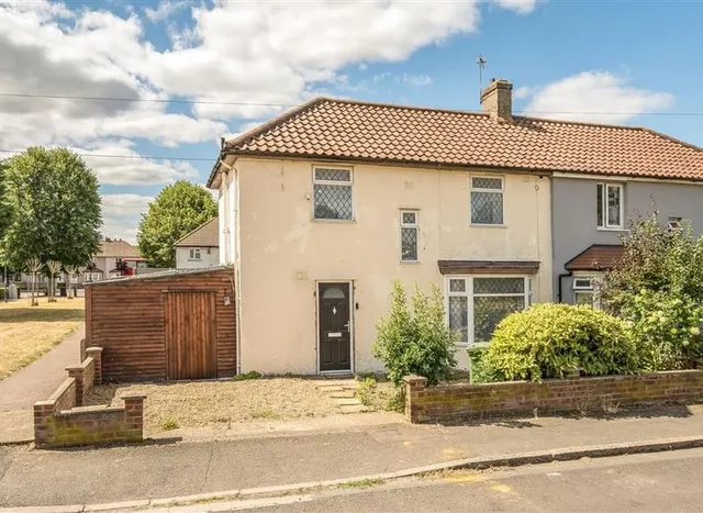 Winchcomb Gardens, Eltham, SE9, photo 1