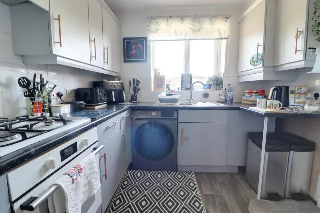 Worsdell Close, Crewe, photo 3