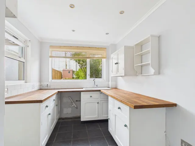 Photo 2 — Edward Street Tuckingmill, Camborne