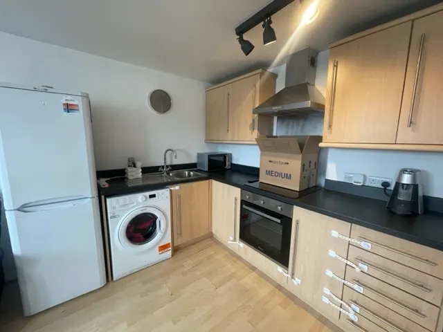 Avonmouth Road, BS11, photo 3