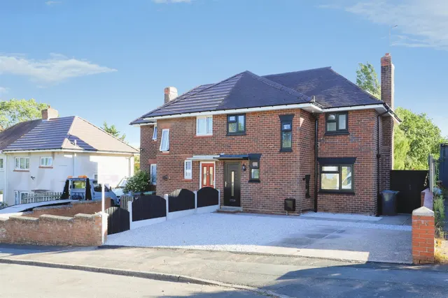 Godson Crescent, Kidderminster, photo 1
