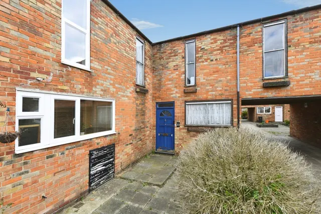 Arabis Place, Basildon, Essex, SS15, photo 1