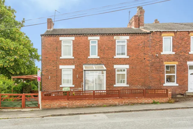 Brick Street, WAKEFIELD, photo 1