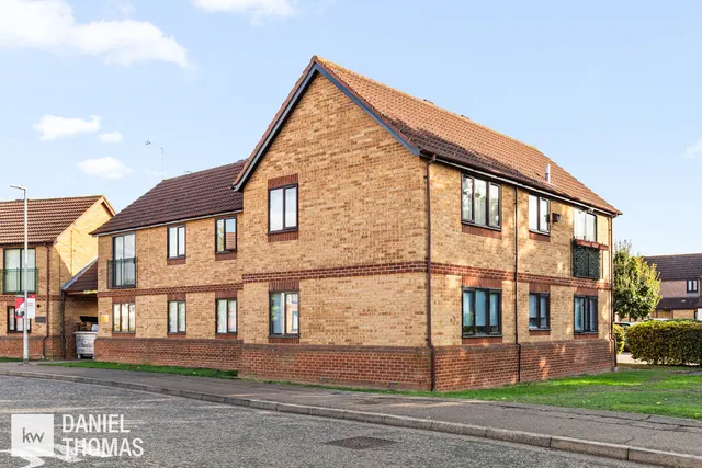 Farthingale Lane, Waltham Abbey, EN9, photo 1
