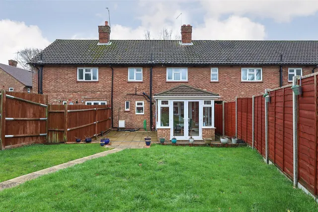 Wolfs Wood, Hurst Green, RH8, photo 1