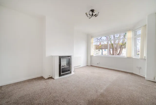 Photo 2 — Pennsylvania Avenue, Cheltenham, GL51 7JL
