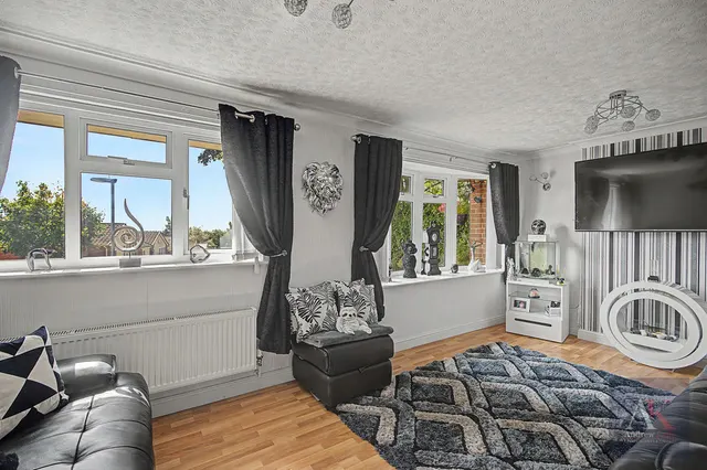 Photo 3 — Crowshaw Drive Healey, Rochdale OL12 0SR