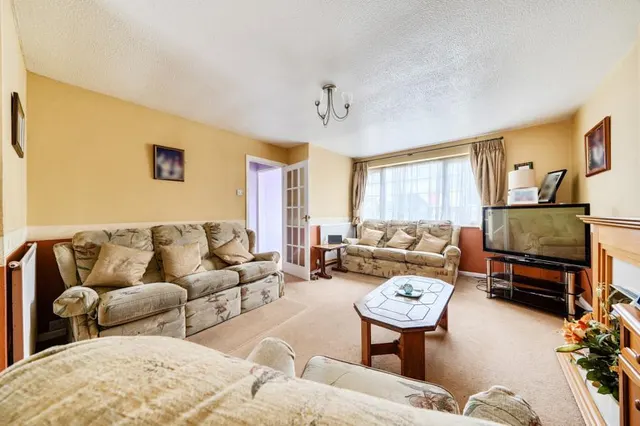 Browning Road, Banbury, OX16, photo 2