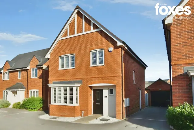 Dewberry Close, Wimborne Minster, Wimborne, Dorset, BH21 4EY, photo 1