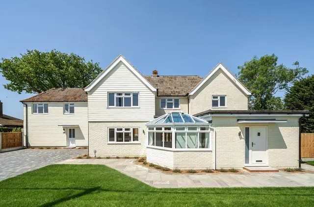 Harwich Road, Little Clacton, CO16, photo 1