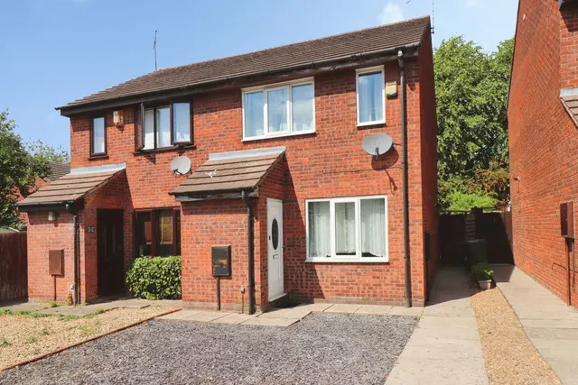 Attleborough Road, Nuneaton, CV11, photo 1