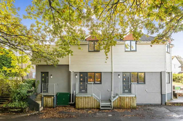 Storrington, RH20, photo 1