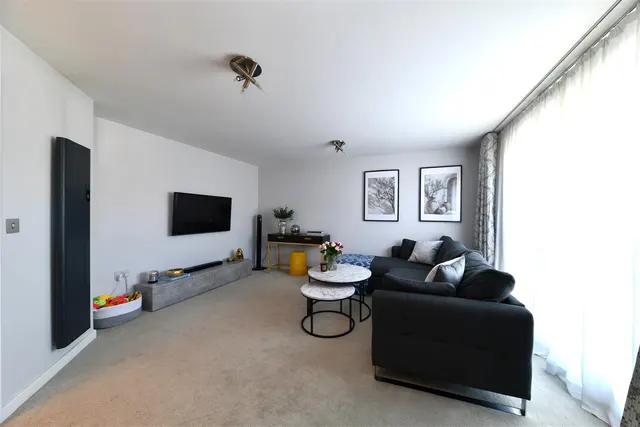 Photo 2 — Gray Court, Stevenage, SG1 3UH