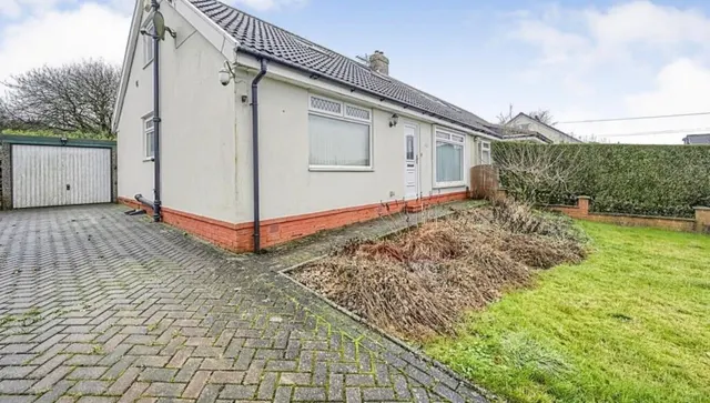 Broadley Grove, Halifax, HX2, photo 1