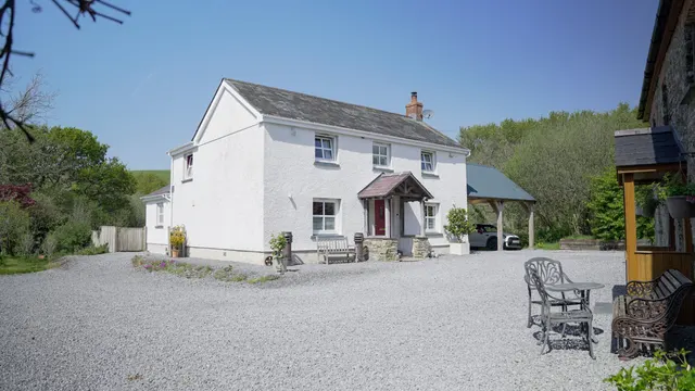 Llanybri, Carmarthen, SA33, photo 3