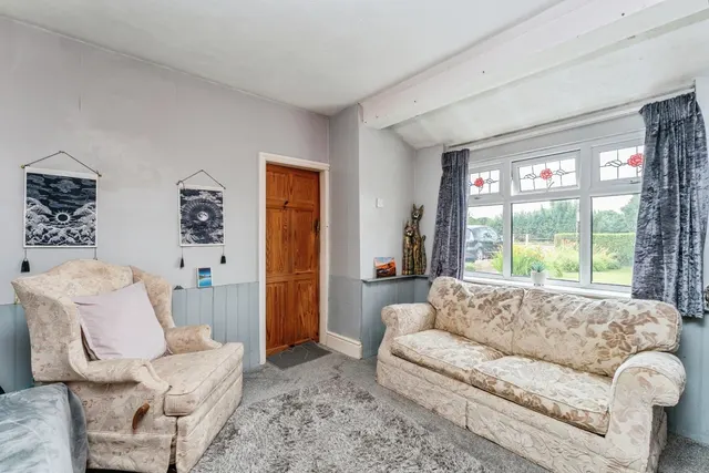 Chester Road, Bridge Trafford, CH2, photo 3