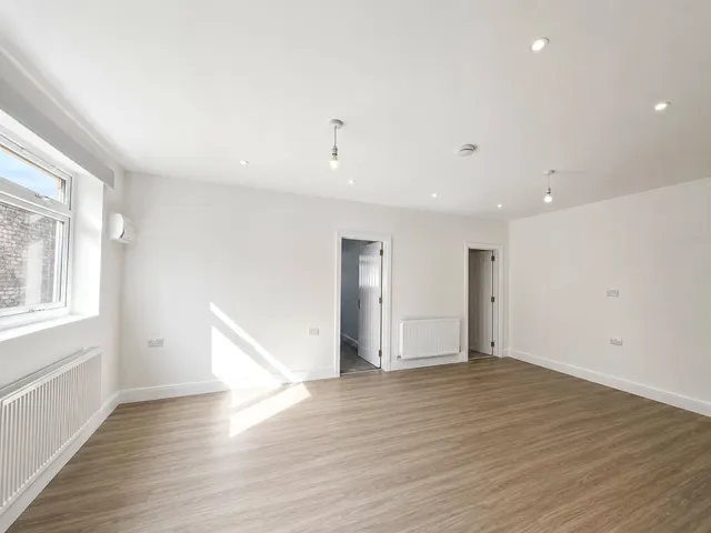 Photo 2 — Cove Road, Farnborough, Hampshire, GU14 0EX