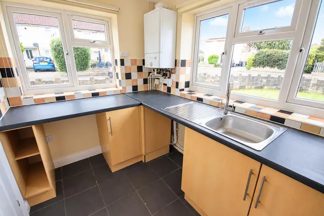 Allington Way, Chippenham, photo 3