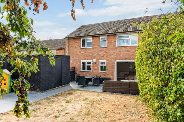 Parnel Road, Ware, SG12 7LG, photo 1