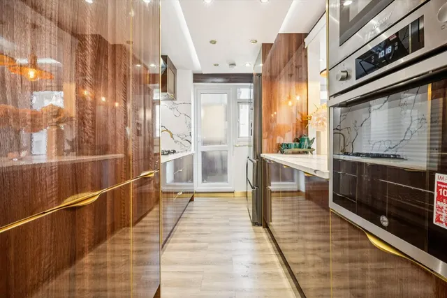 Clifton Place, London, W2, photo 2