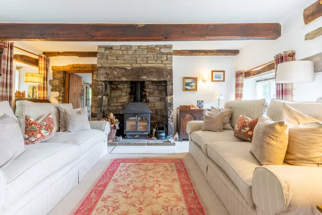 Old Bank House, Farleton, LA2, photo 2