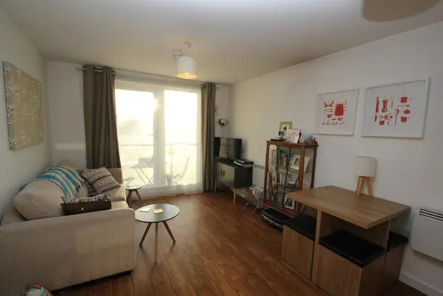 Guildford Road, Woking, GU22, photo 3