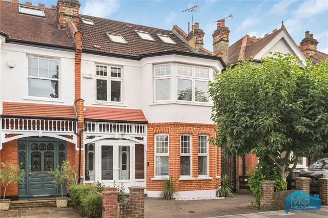 Pollard Road, London, N20, photo 1